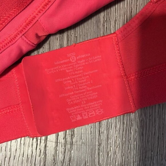 Lululemon Ta Ta Tamer II Electric Coral size 32DD - Picture 3 of 4